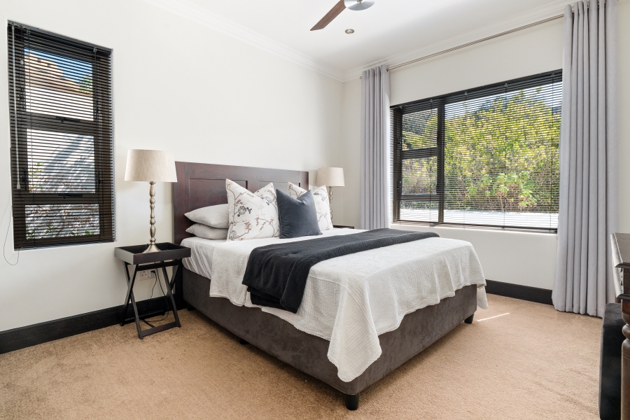 5 Bedroom Property for Sale in Pezula Golf Estate Western Cape